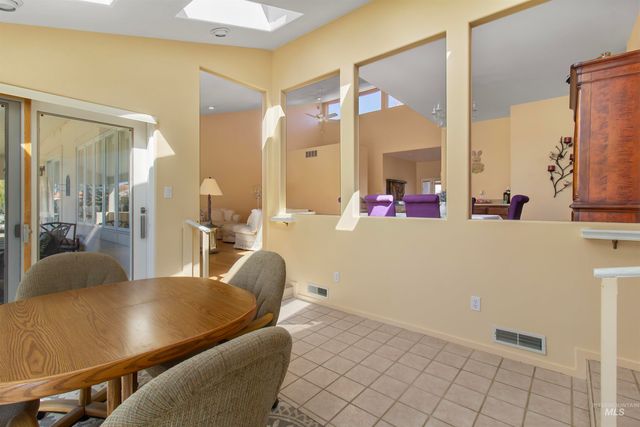 132 Los Lagos, Twin Falls, ID 83301