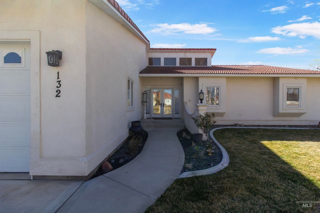 132 Los Lagos, Twin Falls, ID 83301