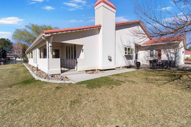 132 Los Lagos, Twin Falls, ID 83301