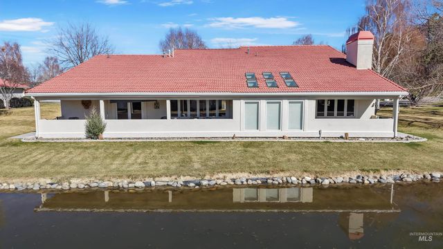 132 Los Lagos, Twin Falls, ID 83301