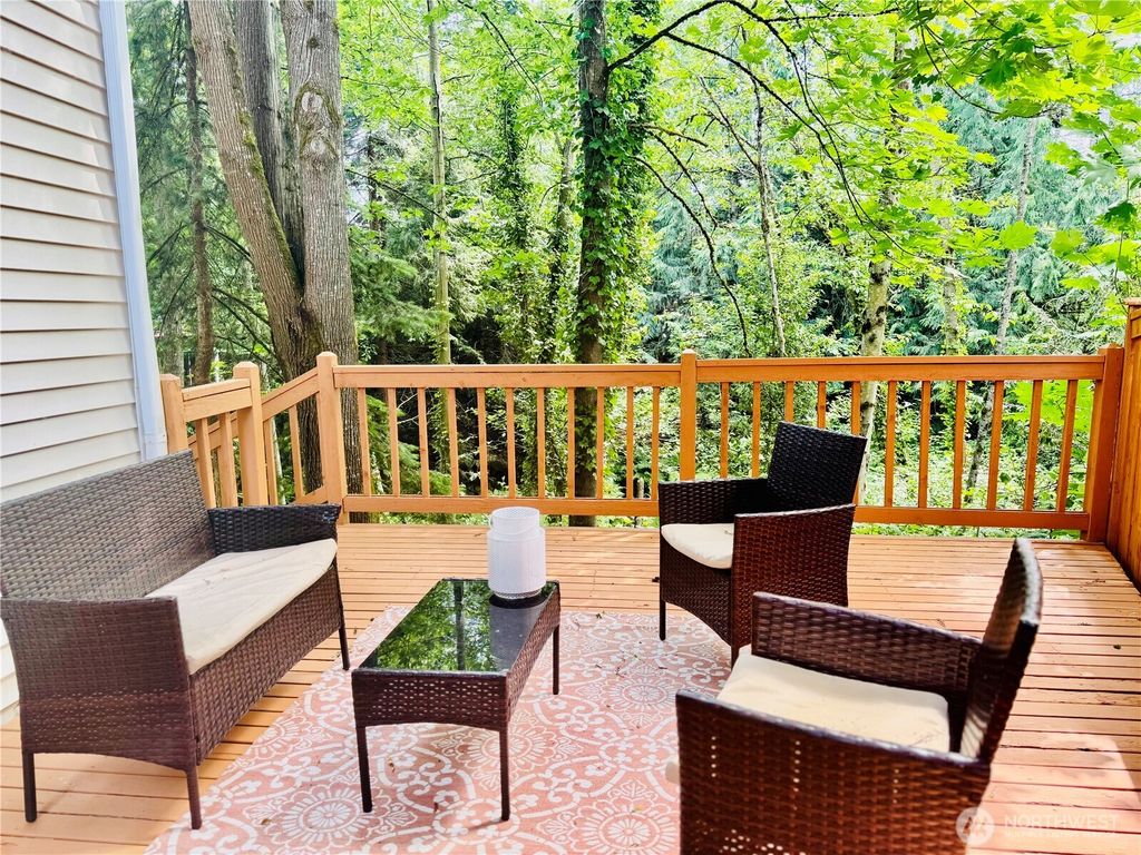12331 NE 101st Lane, Kirkland, WA 98033