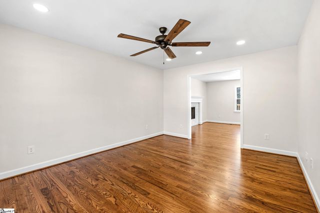 704 Hedgewood Terrace, Greer, SC 29650