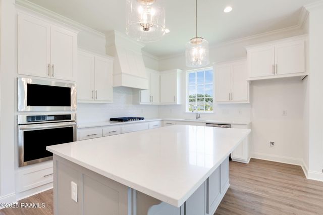 104 Lisburn Drive, Lafayette, LA 70507