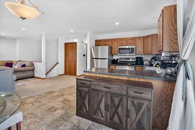 2267 Manley Drive, Sun Prairie, WI 53590