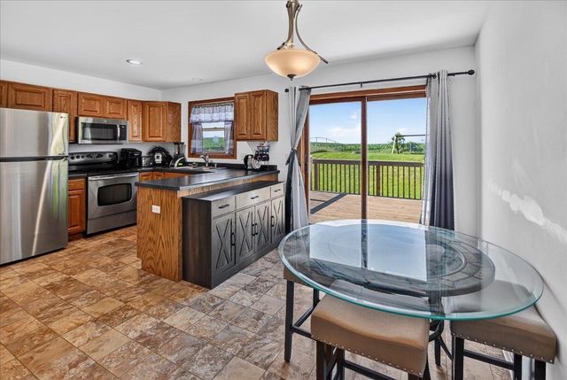 2267 Manley Drive, Sun Prairie, WI 53590