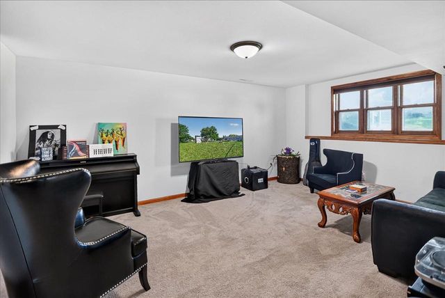 2267 Manley Drive, Sun Prairie, WI 53590