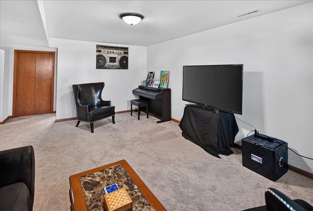 2267 Manley Drive, Sun Prairie, WI 53590