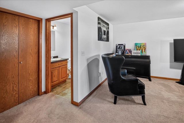 2267 Manley Drive, Sun Prairie, WI 53590