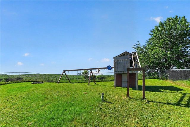 2267 Manley Drive, Sun Prairie, WI 53590