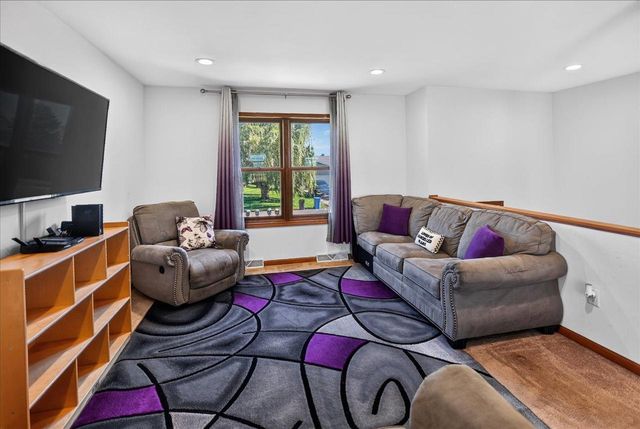 2267 Manley Drive, Sun Prairie, WI 53590