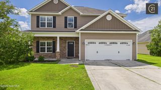 131 Cavalier Drive, Jacksonville, NC 28546