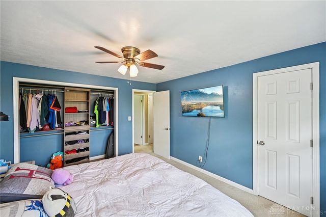 1576 Burchwood, Fairborn, OH 45324
