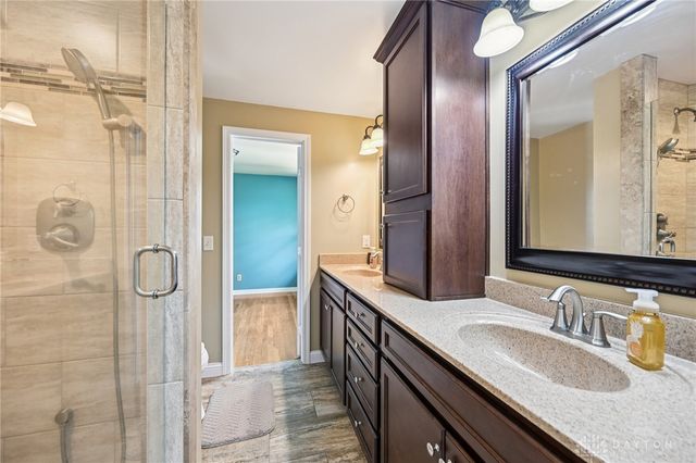 1576 Burchwood, Fairborn, OH 45324