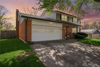1576 Burchwood, Fairborn, OH 45324