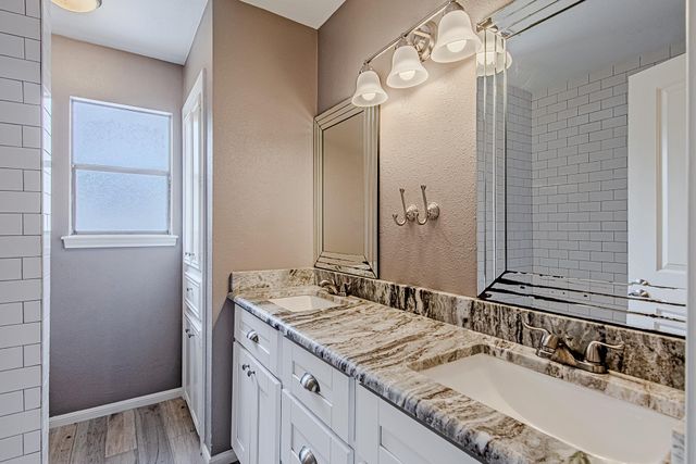 3323 Lost Hollow Drive, Houston, TX 77339