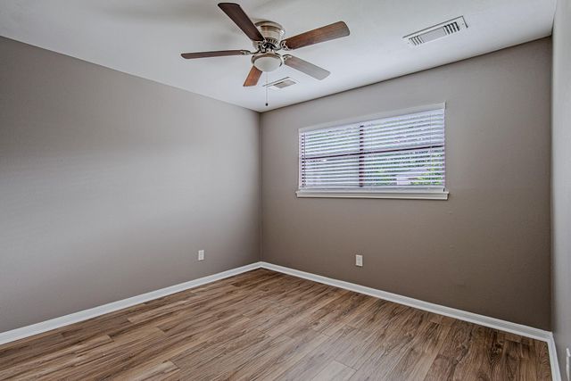 3323 Lost Hollow Drive, Houston, TX 77339