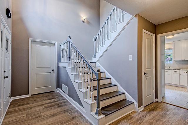 3323 Lost Hollow Drive, Houston, TX 77339