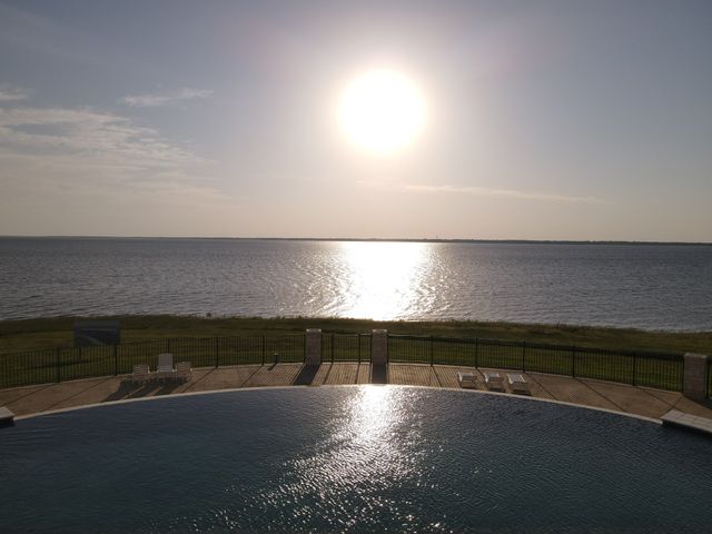 385 Sailview Court, Honey Grove, TX 75446