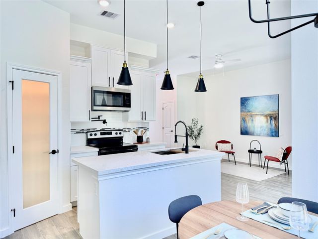 1009 Spokane River Road, Conroe, TX 77316