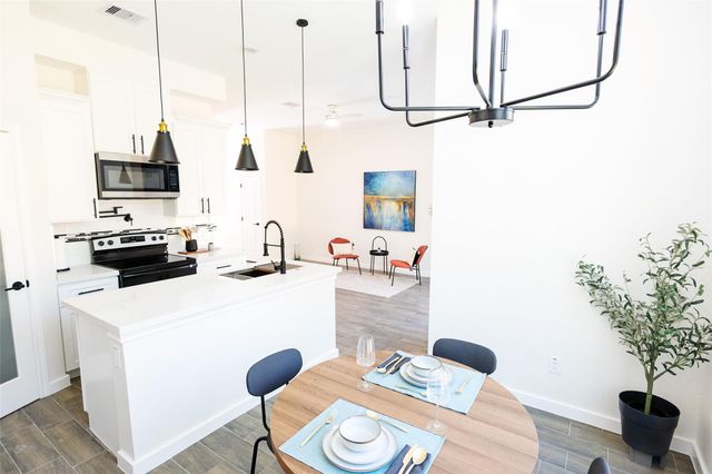 1009 Spokane River Road, Conroe, TX 77316