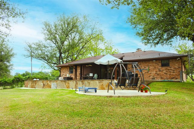 173 County Road 3112, Clifton, TX 76634