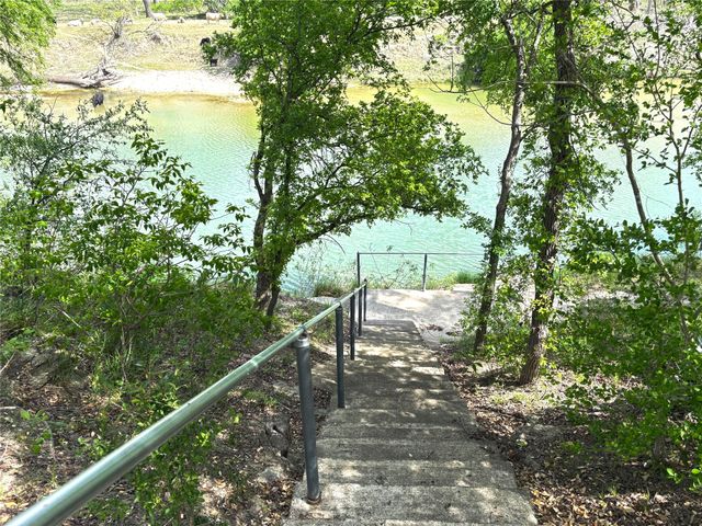 173 County Road 3112, Clifton, TX 76634