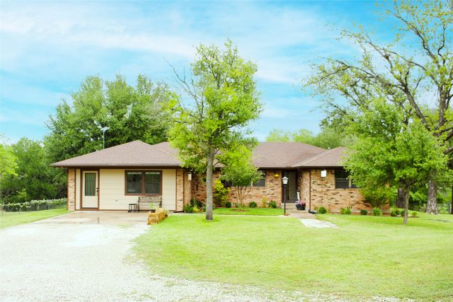 173 County Road 3112, Clifton, TX 76634