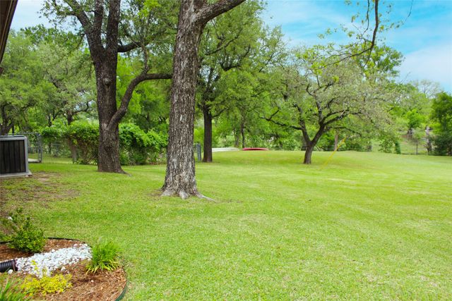 173 County Road 3112, Clifton, TX 76634