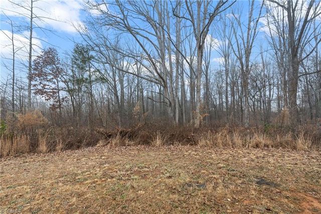 3011 Bittersweet Road, Winston-salem, NC 27106