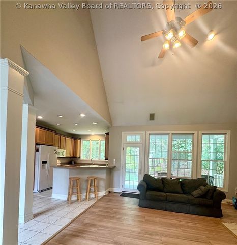 109 Hawthorn Lane, Daniels, WV 25832