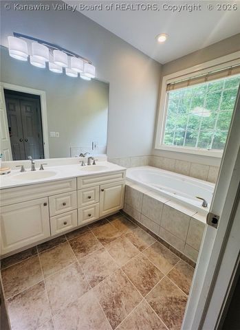 109 Hawthorn Lane, Daniels, WV 25832