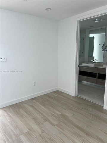 1300 S Miami Ave 4504, Miami, FL 33131