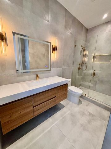 1409 SE 14th Ct, Deerfield Beach, FL 33441