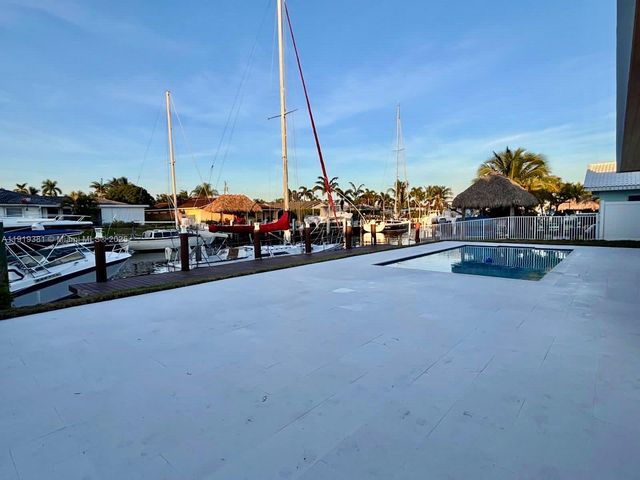 1409 SE 14th Ct, Deerfield Beach, FL 33441