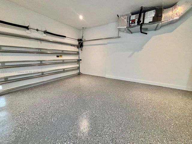 1409 SE 14th Ct, Deerfield Beach, FL 33441