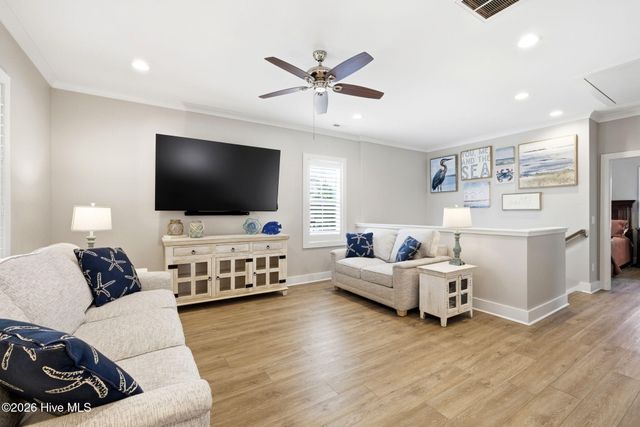 135 NE 75th Street, Oak Island, NC 28465