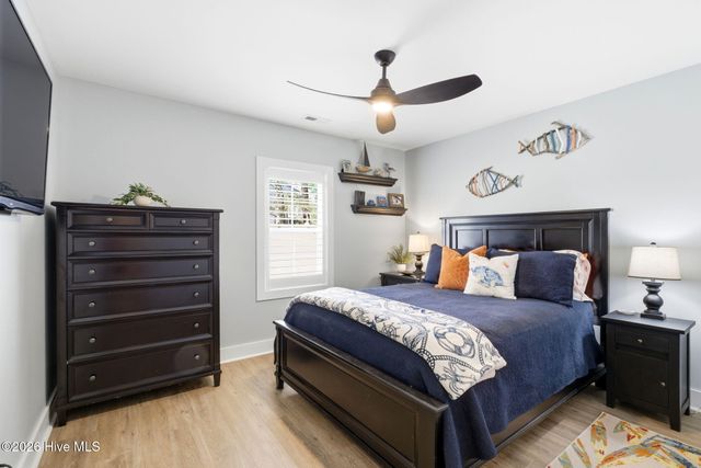 135 NE 75th Street, Oak Island, NC 28465