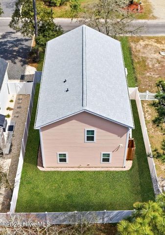 135 NE 75th Street, Oak Island, NC 28465