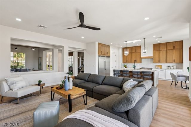 10480 Premia Place, Las Vegas, NV 89135