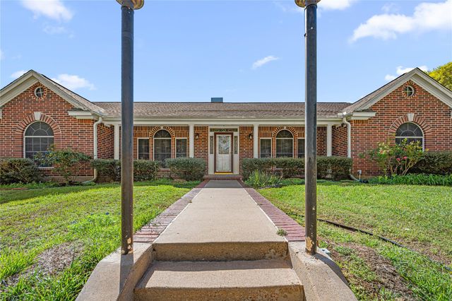 423 Jane Street, East Bernard, TX 77435