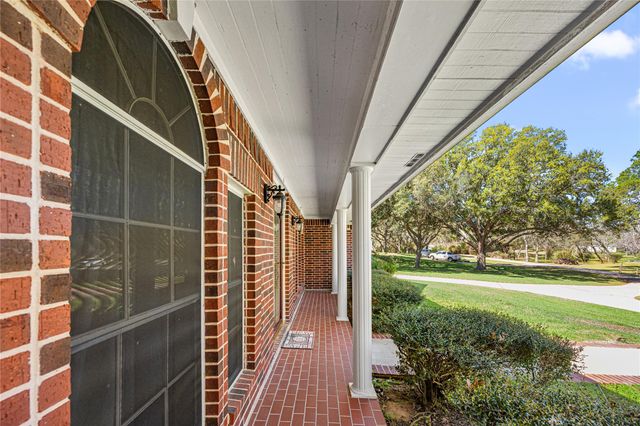 423 Jane Street, East Bernard, TX 77435