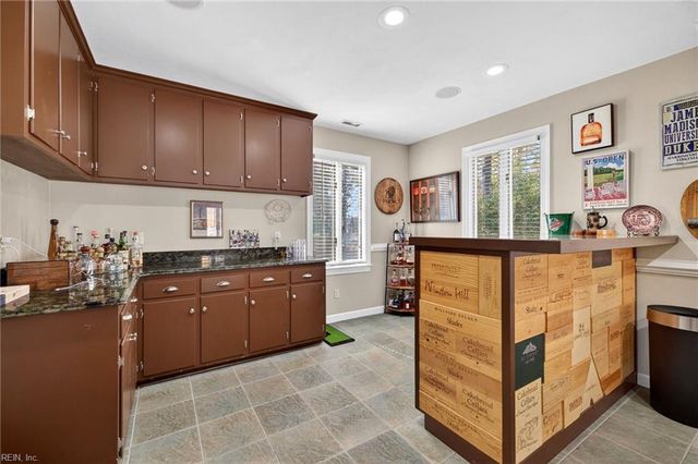 1613 Duke Of Windsor RD, Virginia Beach, VA 23454