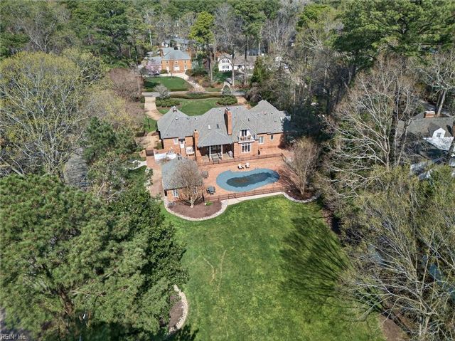 1613 Duke Of Windsor RD, Virginia Beach, VA 23454