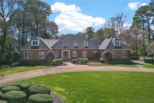 1613 Duke Of Windsor RD, Virginia Beach, VA 23454