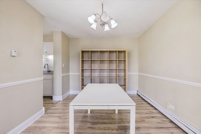 1041 N Mill Street 307, Naperville, IL 60563