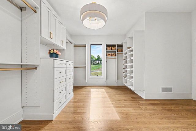 102 CALIA CIRCLE, Hummelstown, PA 17036