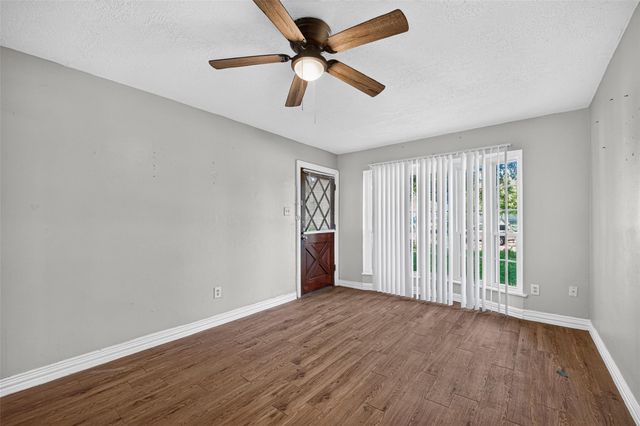 15322 Tonya Drive, Houston, TX 77060