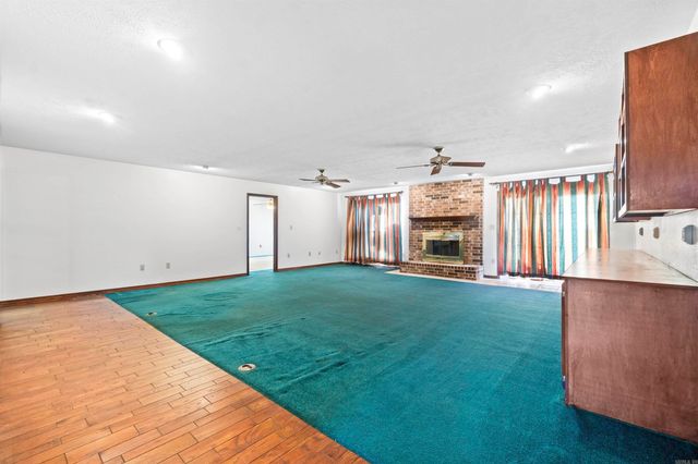 155 Jaybird, Searcy, AR 72143
