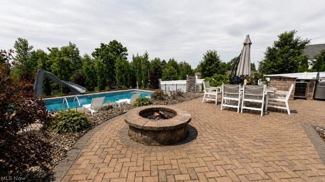 1392 Muirwood Drive, Brunswick, OH 44212