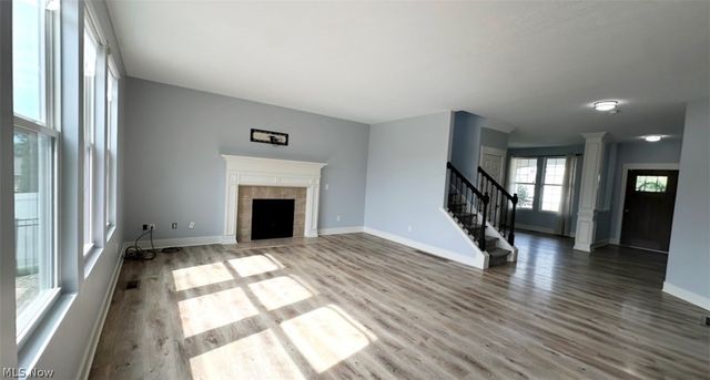 1392 Muirwood Drive, Brunswick, OH 44212
